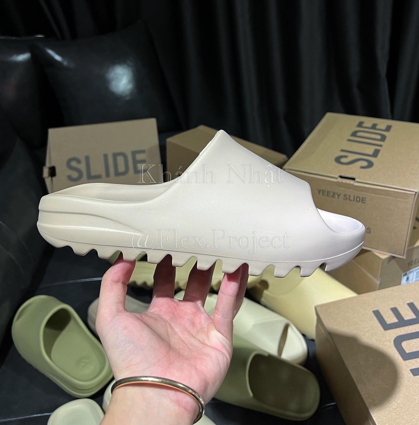 Adidas Yeezy Slide – Flex Project